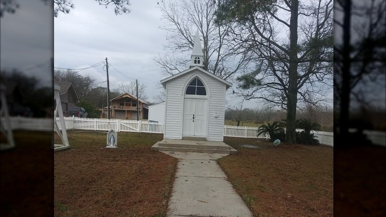Outside the Madonna Chapel in Plaquemine