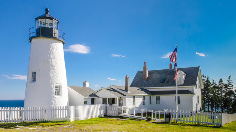 Pemaquid Point Lighthouse beside the Keeper's House