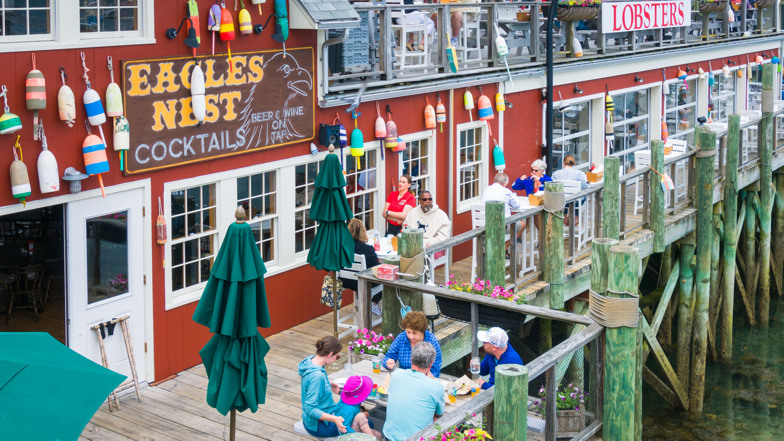 Maine's Unofficial 'Lobster Crawl' Is A Delicious Coastal Trail Through Scenic Towns And Seafood Shacks