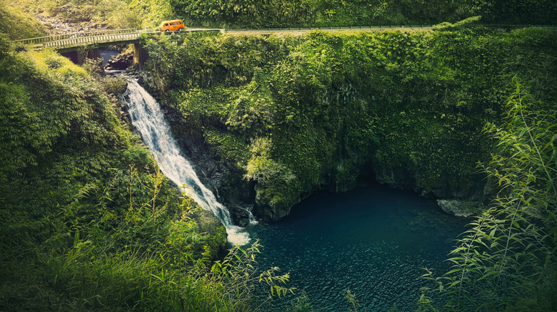 The beautiful Makapipi Falls underneath the highway bridge.