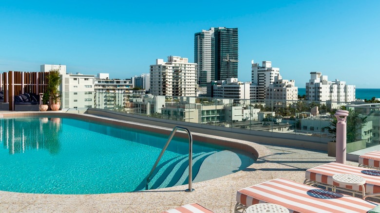 The view of the rooftop pool overlooking Miami Beach at UNFRAMED, Autograph Collection