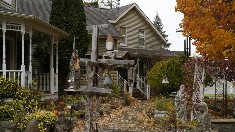 Past Tense Country Store and Cider Mill