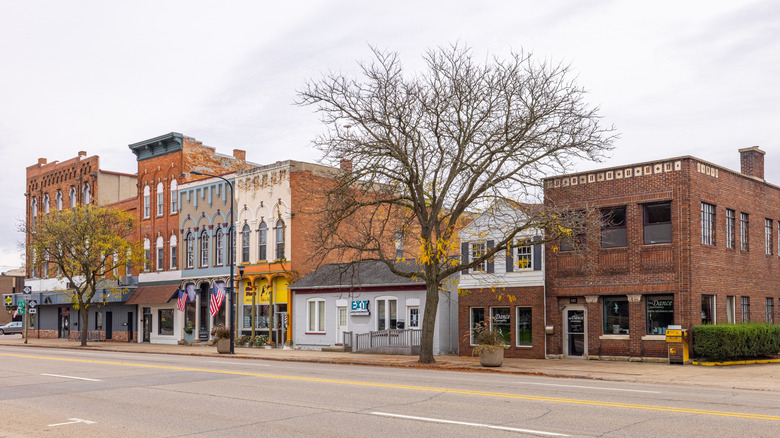 A view of old-fashioned buildings in downtown Charlotte, Michigan