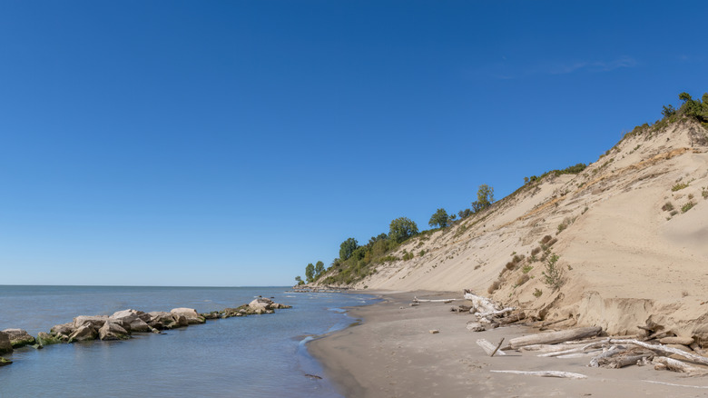 A sand dune and beach at Port Burwell