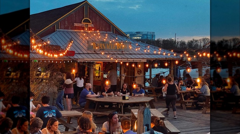 People dining outside at Barnacle Bud's in Milwaukee