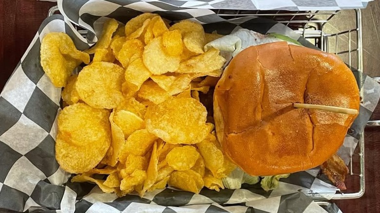 A burger and chips at Muddy Cow in Cottage Grove, Minnesota