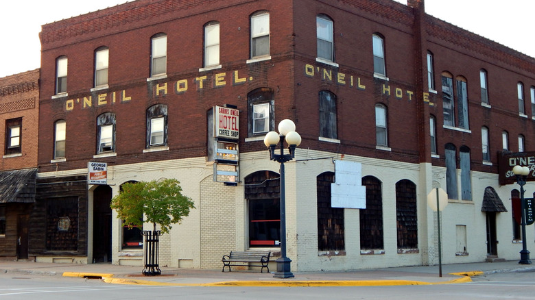 The facade of the Sabins Oneil Hotel in Chisholm, Minnesota