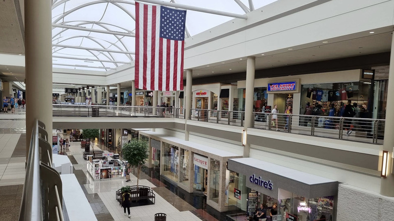 Walden Galleria, Cheektowaga, New York