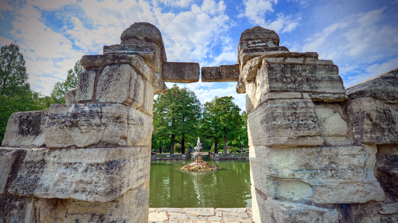 Ruins at Tower Grove Park in St. Louis, Missouri, framing an ornate fountain