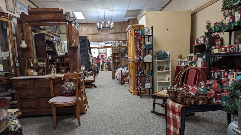 The interior of Sneak-A-Peek Antiques & Decor in Lexington, Missouri