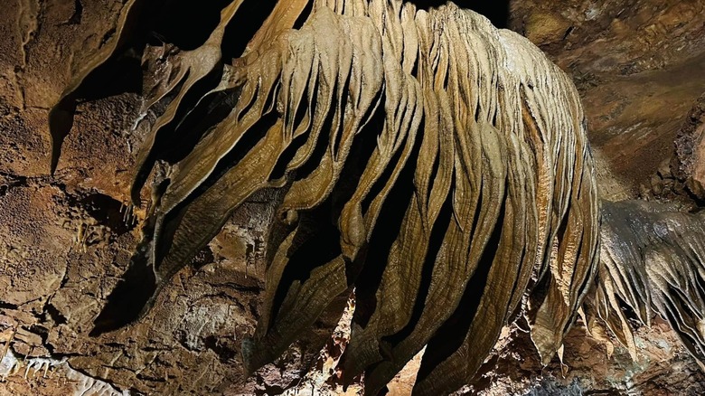 Beautiful rock formation in Talking Rocks Cavern
