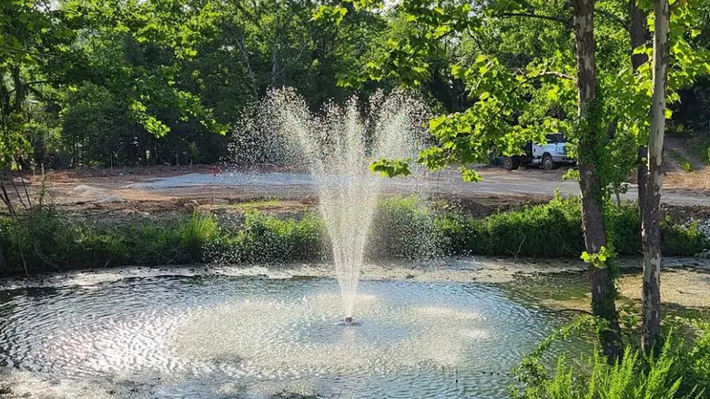 Water feature at Santa Fe Springs RV Park