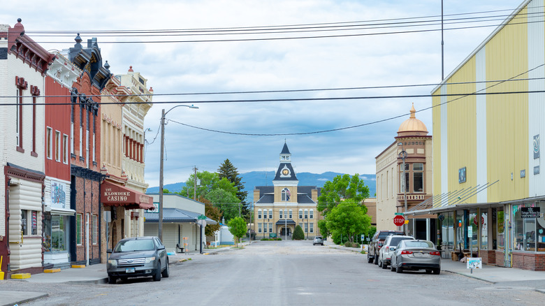 Street in Dillon with storefronts and courthouse