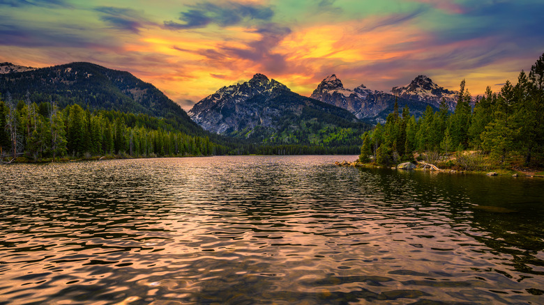 Sunset over Taggart Lake and the Grand Teton mountains