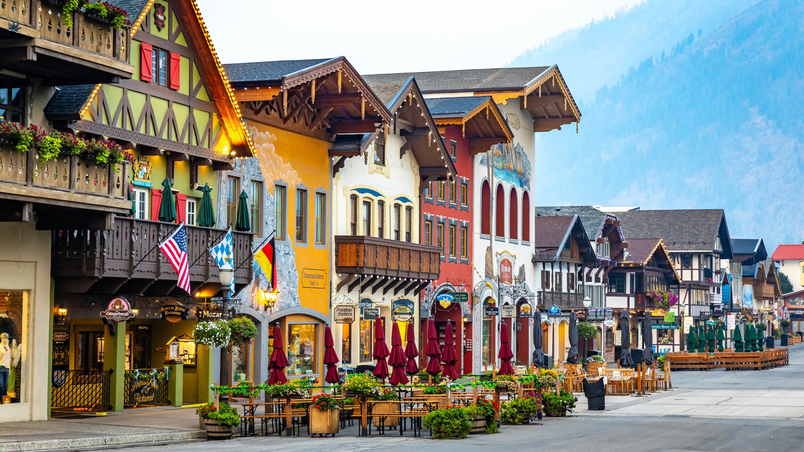 America's Most Charming And Walkable Downtowns For An Unforgettable Vacation