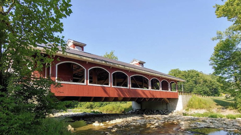 A red, covered bridge in Hueston Woods State Park