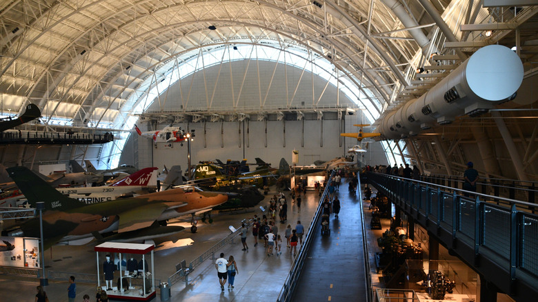Steven F. Udvar-Hazy Center hangar