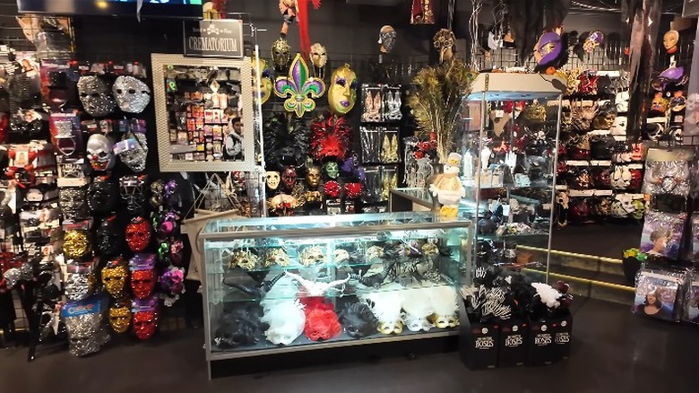 https://youtu.be/HHz3fmwUG0E?si=YOErps_ct51cyPGc&t=347