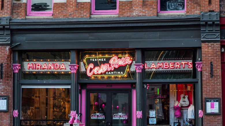 Exterior shot of Miranda Lambert's Casa Rosa