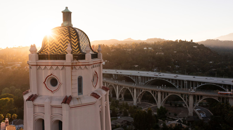 Sunset view of the historic skyline and bridges of downtown Pasadena, California, USA
