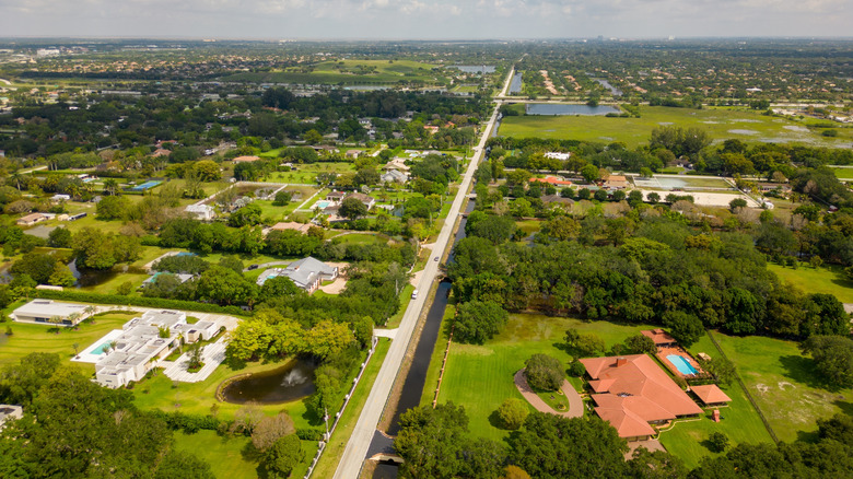 Aerial views of the luxury homes and ranches in Southwest Ranches in Florida