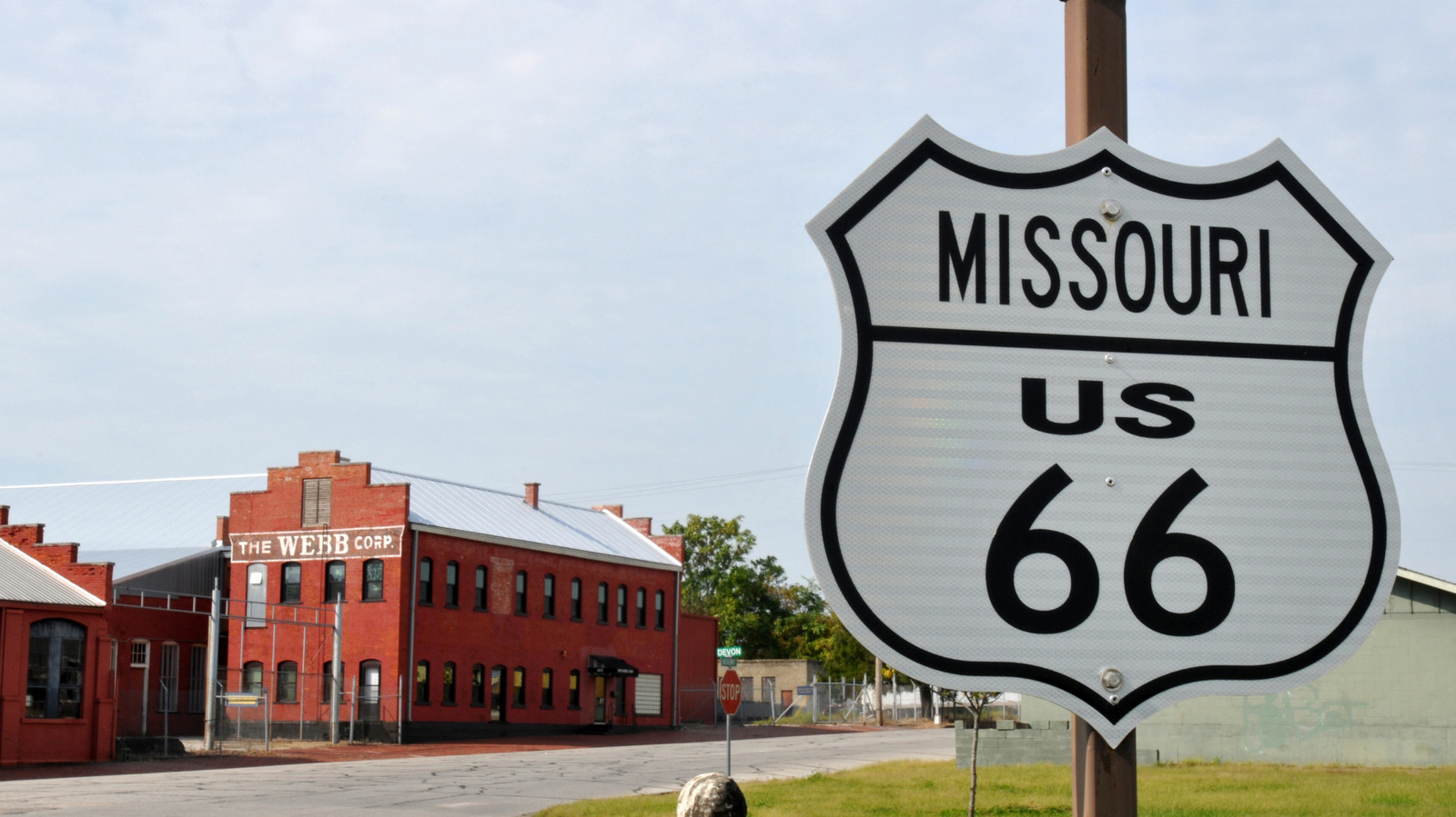 Near The Missouri-Kansas Border Is A Midwestern Route 66 City With A Lively Downtown And Historic Charm
