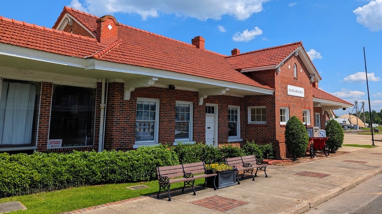 Exterior of the Beauregard Museum in DeRidder, Louisiana, housed in a historic train depot building