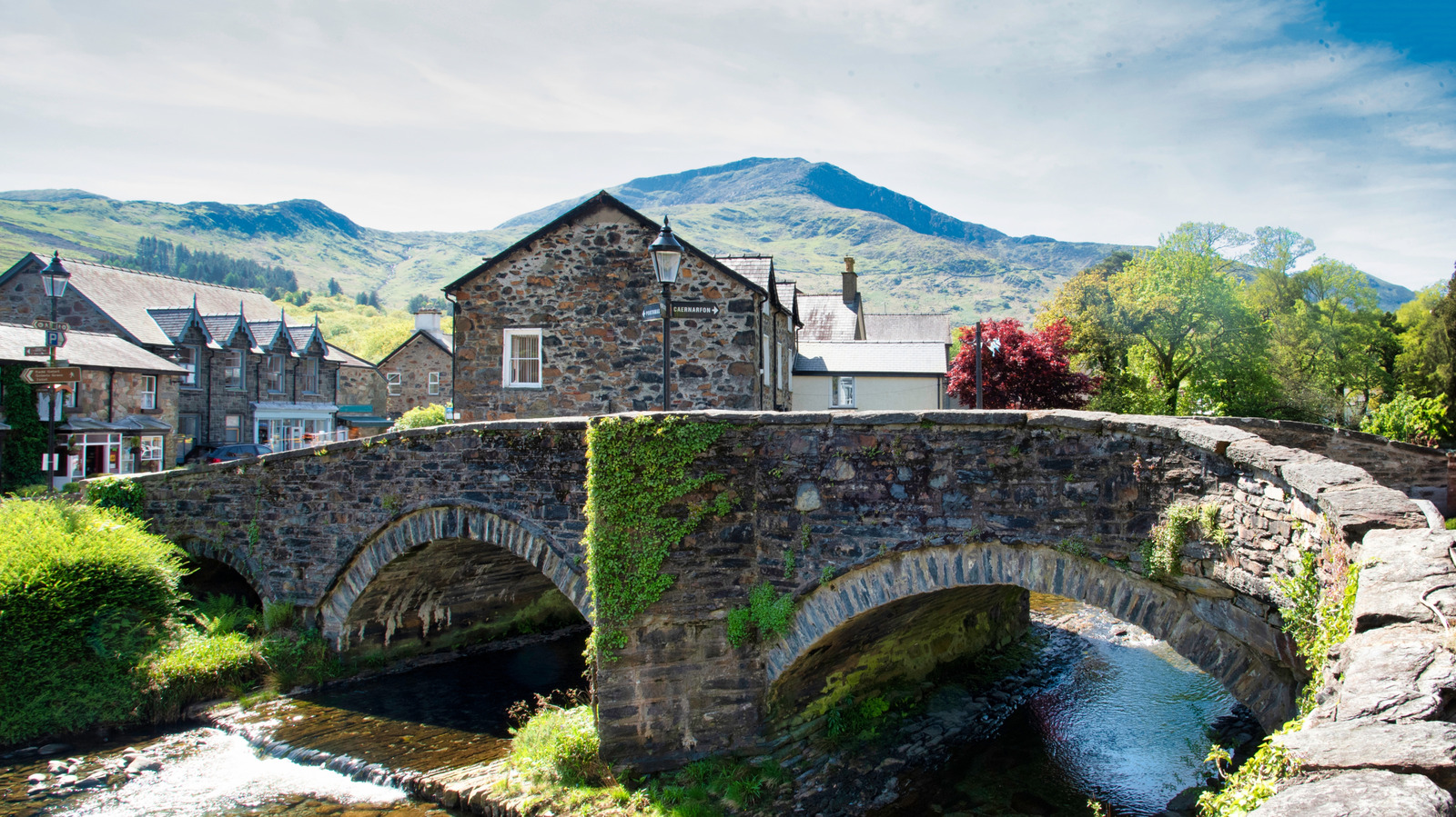 Near Wales' Tallest Mountain Is A Quaint Village Inside A National Park With Shops, Pubs, And Nature Walks