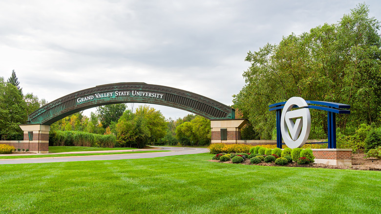 Entrance to the campus of Grand Valley State University, Allendale, Michigan