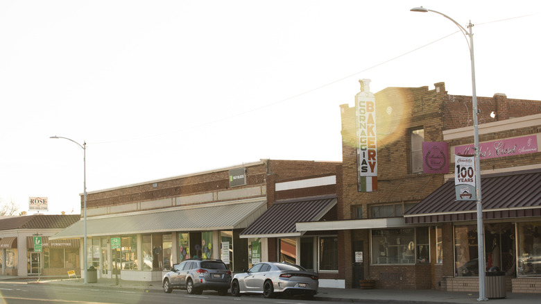 Late afternoon in downtown Chowchilla, California