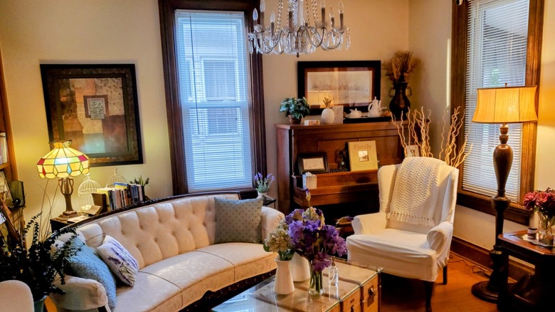The Daisy Buchanan Parlor at the Carraway Guest House in Canal Winchester, Ohio.