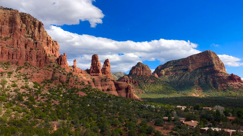 Red rock formations along the Boynton Canyon Trail in Sedona, Arizona