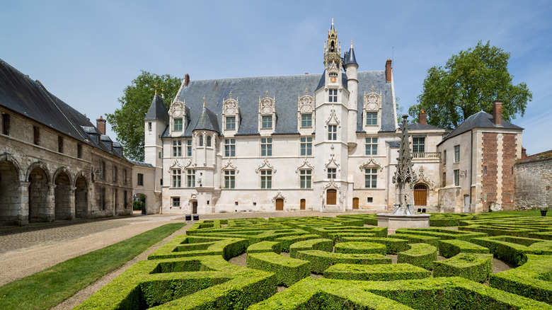 French palace and maze gardens