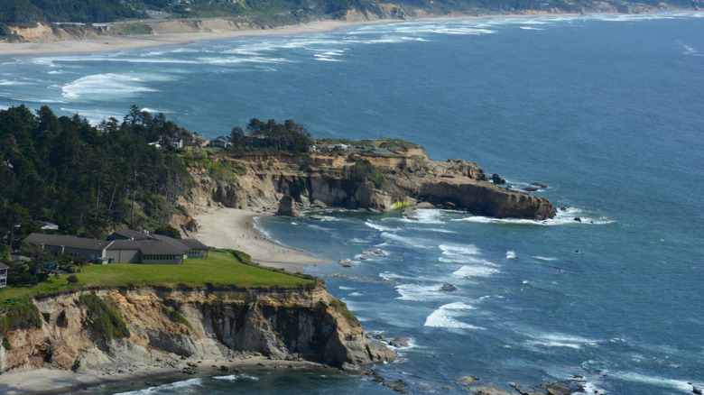 A view over tidal pools and rocky headlands from Cape Foulweather
