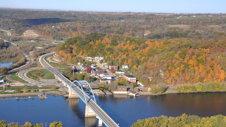 An aerial view of Marquette, Iowa and the Mississippi River in autumn