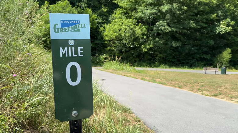 Mile 0 sign on the Kingsport Greenbelt