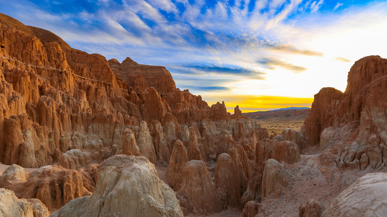 Sunset over rocks at Cathedral Gorge State Park