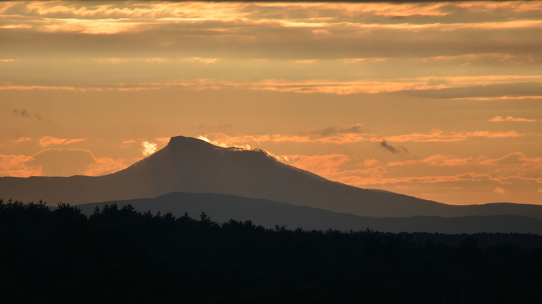 A landscape shot of Camel's Hump, Vermont, at sunset