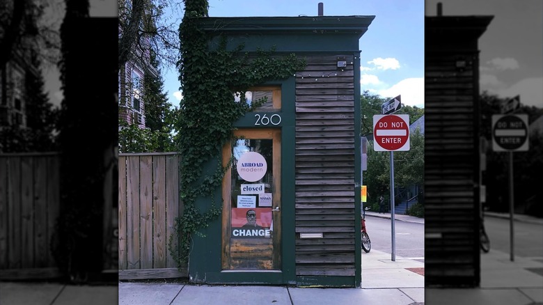 Facade of Boston's O'Reilly Spite House