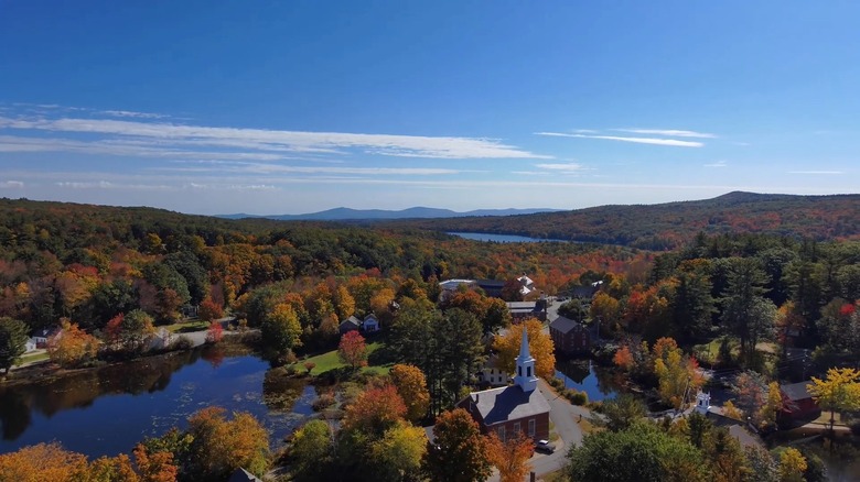 Harrisville in the fall
