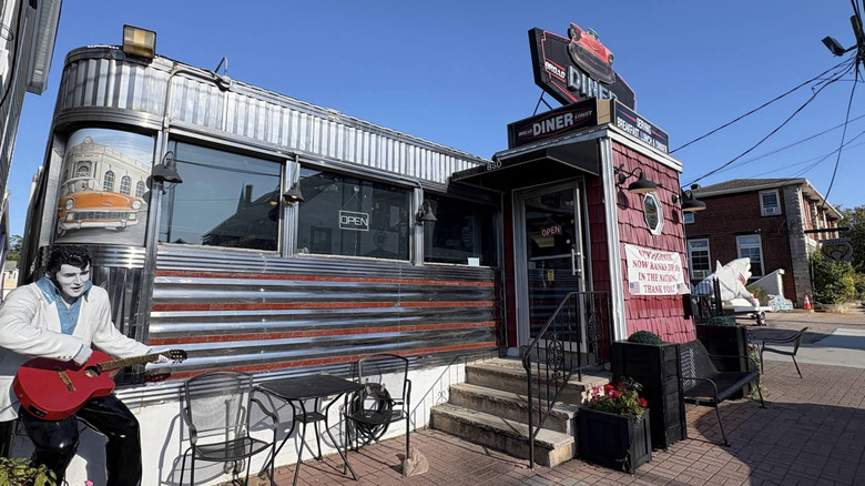 The Broad Street Diner in Keyport, NJ
