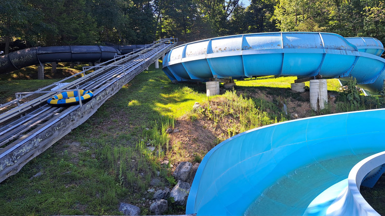 A water slide at Tomahawk Lake Waterpark on Tomahawk Lake in Sparta, New Jersey