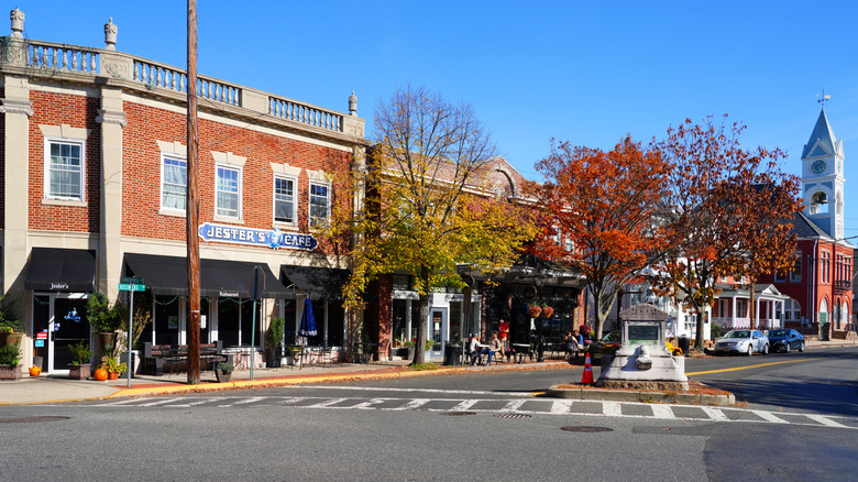 Farnsworth Ave restaurant in Bordentown, New Jersey