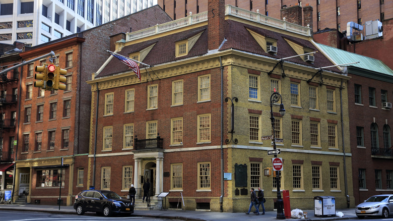 Fraunces Tavern exterior
