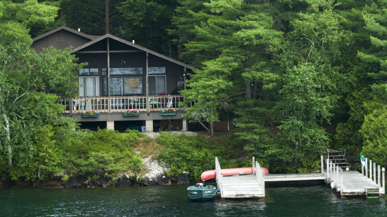 Cabin by lake with dock
