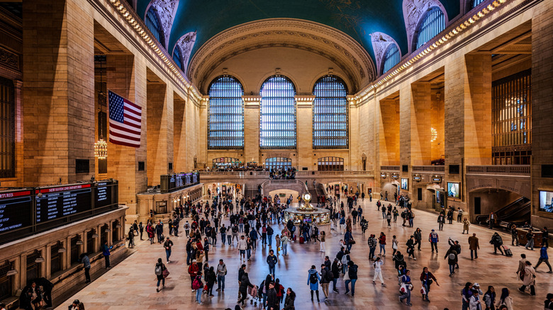 Grand Central's main terminal with people milling around inside
