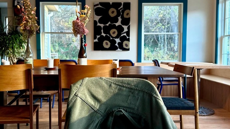 A table inside Cafe Mutsi in Andes, New York