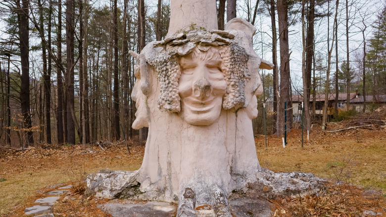 A large white statue with a face at the Brunel Sculpture Garden near Shokan, New York.