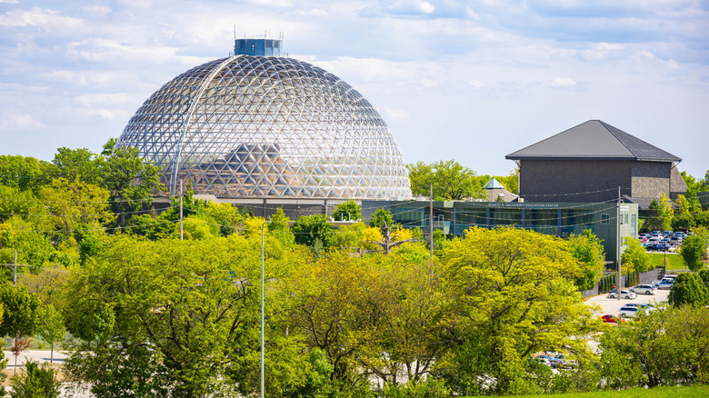 Exterior of the Desert Dome in Omaha's Henry Doorly Zoo