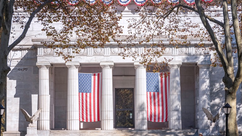 Facade of General Grant National Memorial in Morningside Heights, New York City